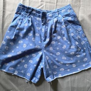 ✨Vintage high-waisted shorts✨